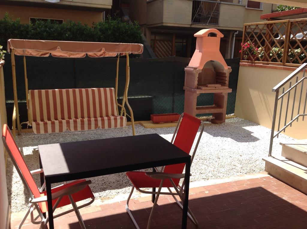 La Casa Dei Colori Villa Torre del Lago Puccini Szoba fotó